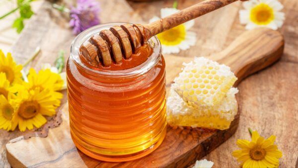 Benefits and virtues of honey | شہد کے فوائد اور فضیلت